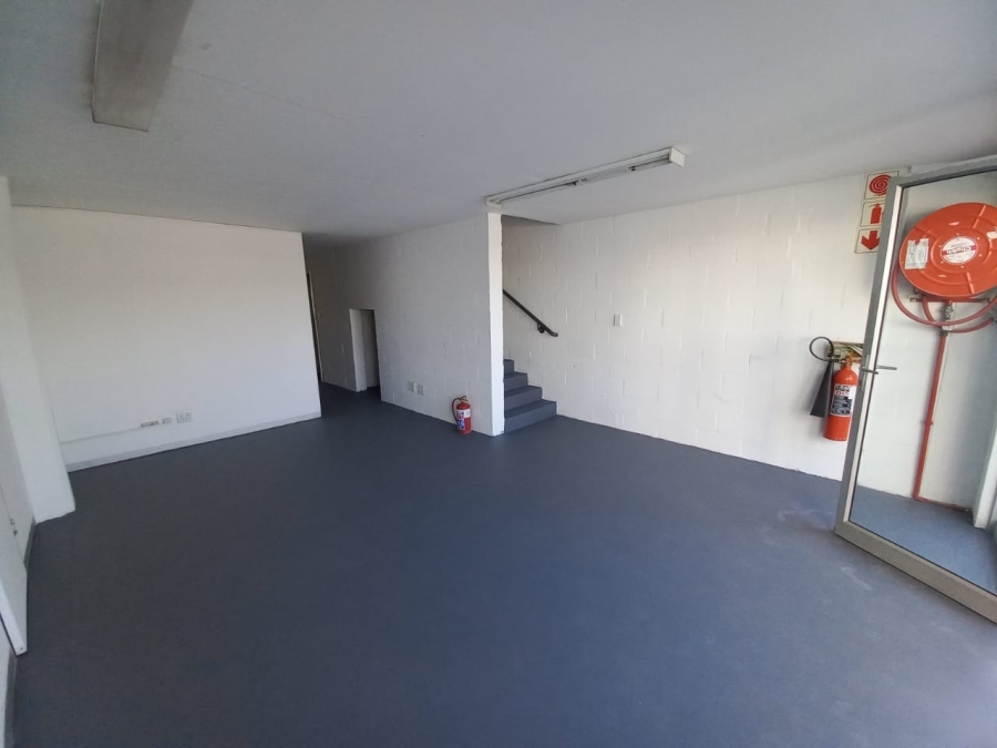 To Let commercial Property for Rent in Montague Gardens Western Cape